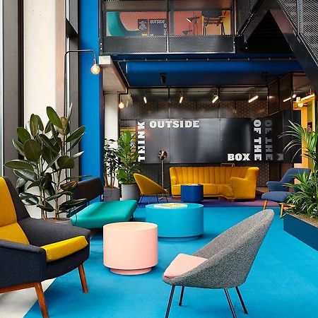 Hotel The Social Hub Eindhoven Esterno foto