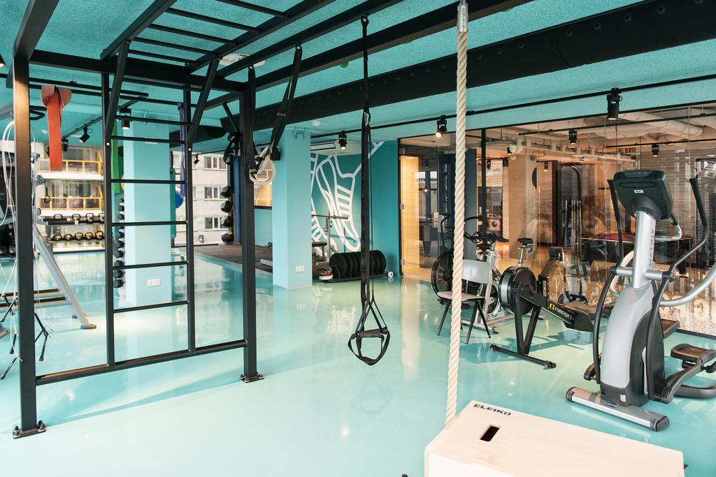 Hotel The Social Hub Eindhoven Esterno foto