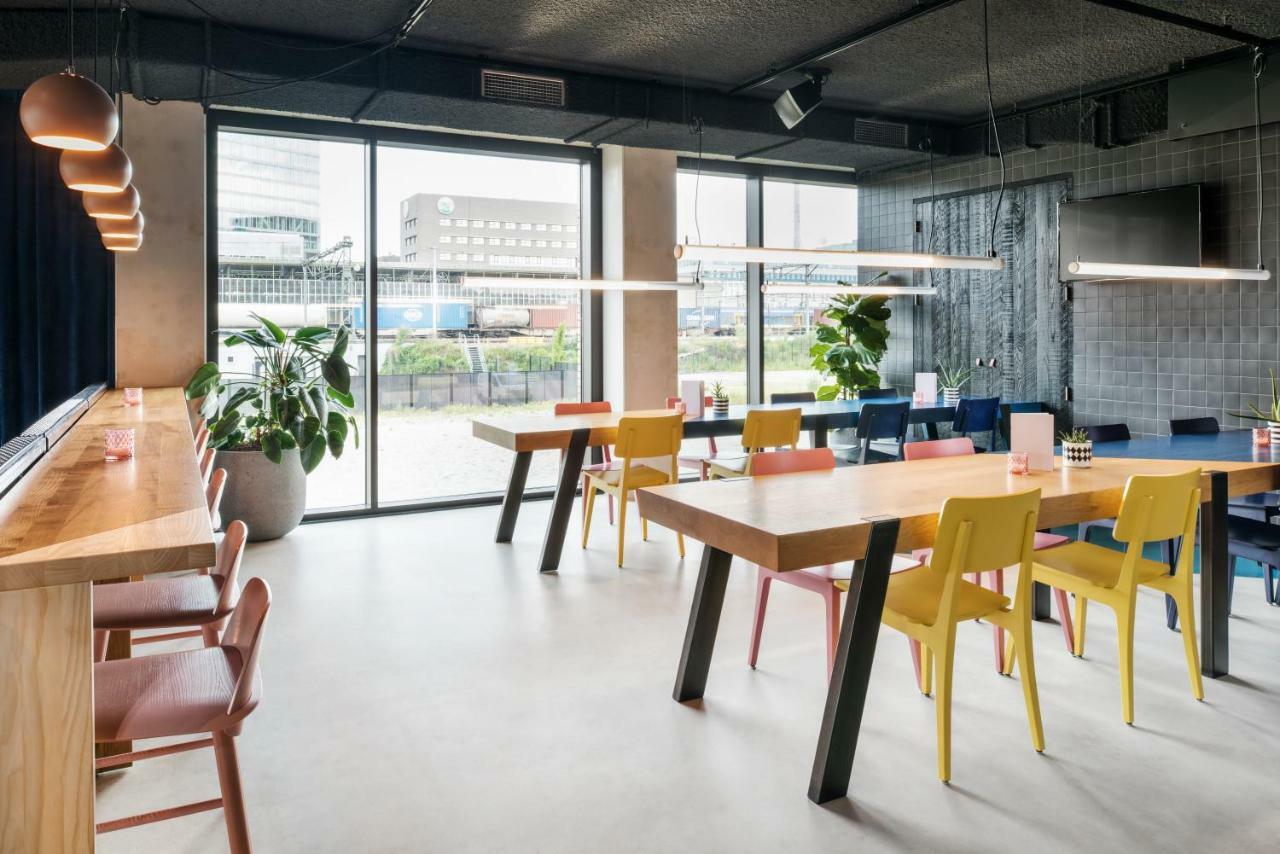 Hotel The Social Hub Eindhoven Esterno foto